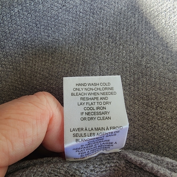 NWT Tahari Viscose Blend Grey Duster Cardigan Sweater Soft Women's Medium M  New - Picture 9 of 9